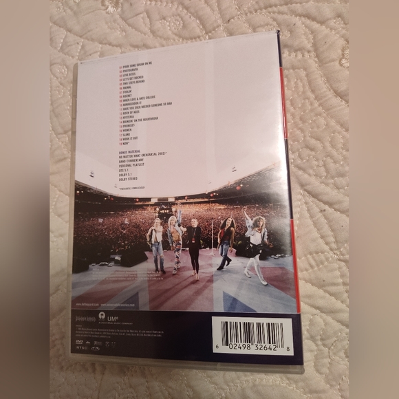 Def Leppard Rock of ages DVD collection - Picture 2 of 3